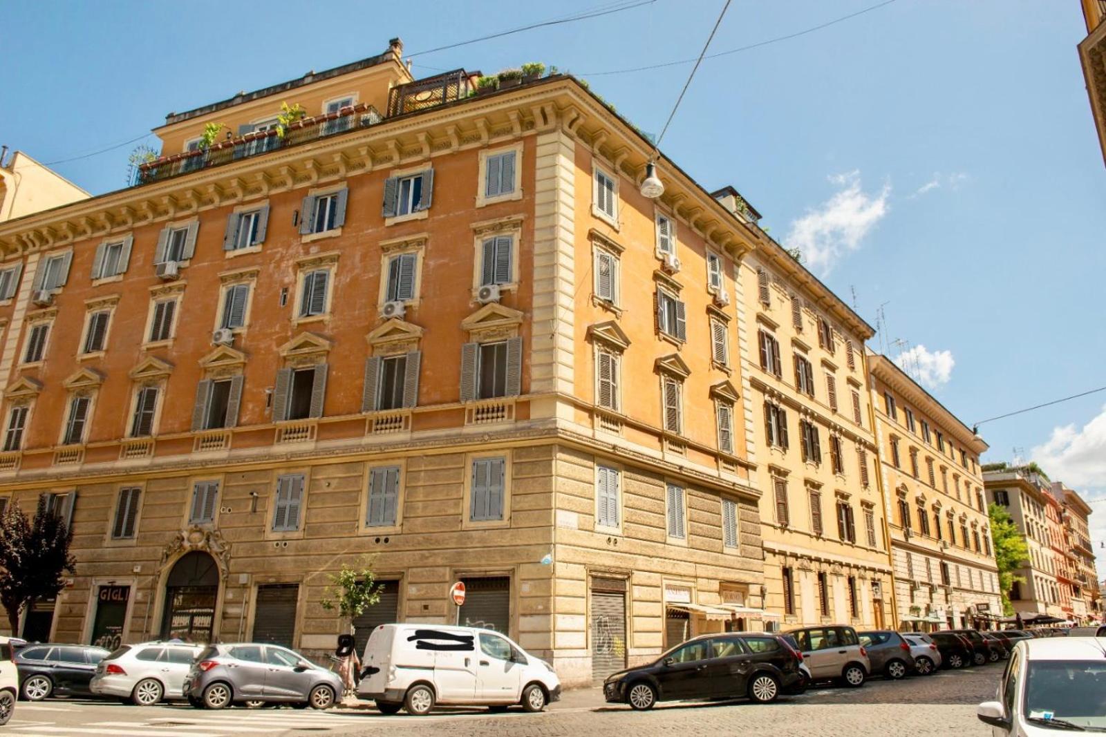 Alberto Vatican House Рим Екстериор снимка